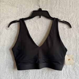 FABLETICS All Day Everyday Sports Bra Size Small NWT Black